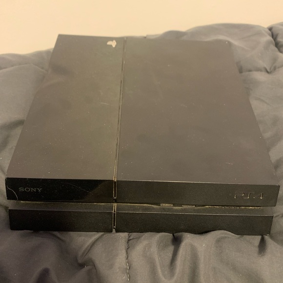 PlayStation 4